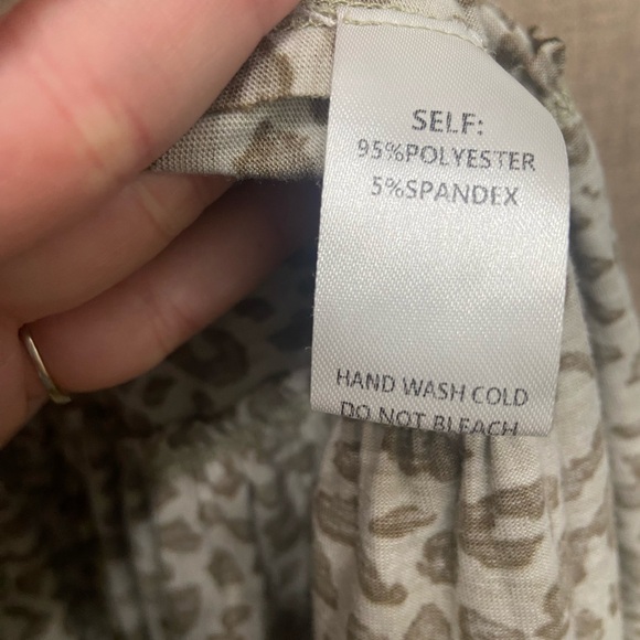 Easel Olive Leopard Print Tiered Top - Picture 5 of 6